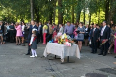 торжественная линейка, посвященная Дню знаний - фото - 6