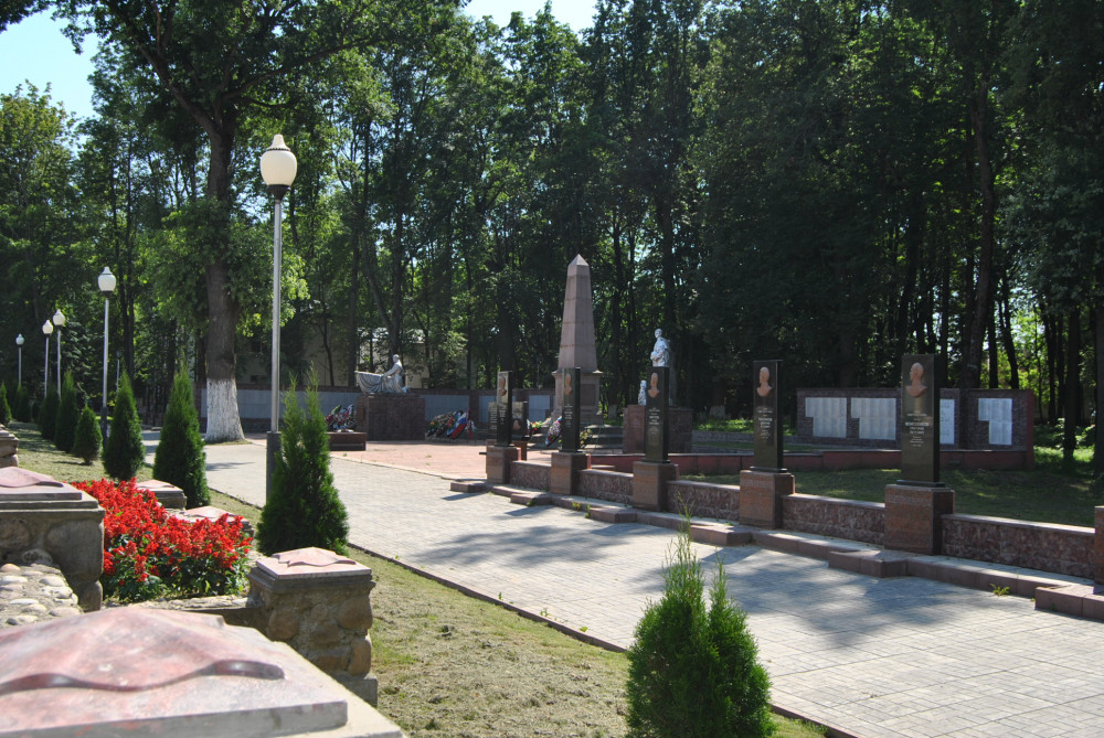 memorial-zaschitnikam-ote