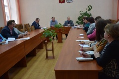 публичные слушания по проекту решения Краснинской районной Думы «О бюджете муниципального района на 2019 год и на плановый период 2020 и 2021 годов» - фото - 1