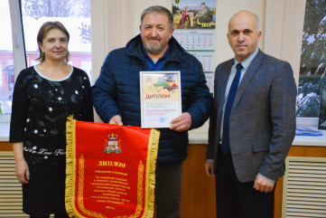 директор «Источник СК» Краснинского района получил награду - фото - 1