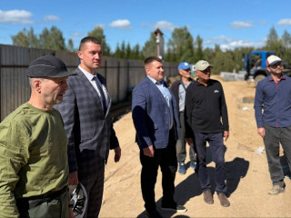 глава округа ознакомился с ходом выполнения работ ФОКа - фото - 5