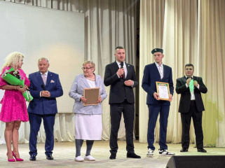 в Краснинском округе состоялась акция «Беречь Отчизну – долг и честь», посвященная 30-й годовщине со дня образования Пограничного управления ФСБ России по Смоленской области - фото - 3