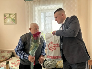 вчера исполнилось 100 лет нашему легендарному земляку, ветерану Великой Отечественной войны - Ивану Ивановичу Вакунову - фото - 3