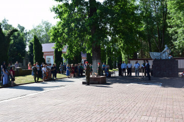 в Краснинском районе состоялся митинг, посвященный 82-й годовщине начала Великой Отечественной войны - фото - 11
